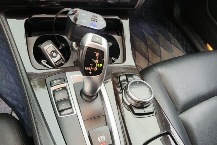 Used BMW 5 Series 2013 530Li Leading Model Gear Lever