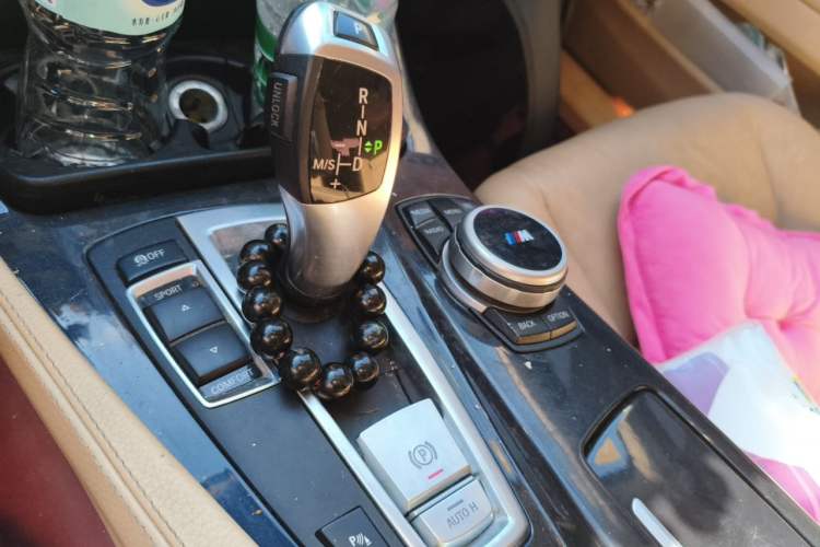 Used BMW 5 Series 2013 520Li Elegant Edition Gear Lever