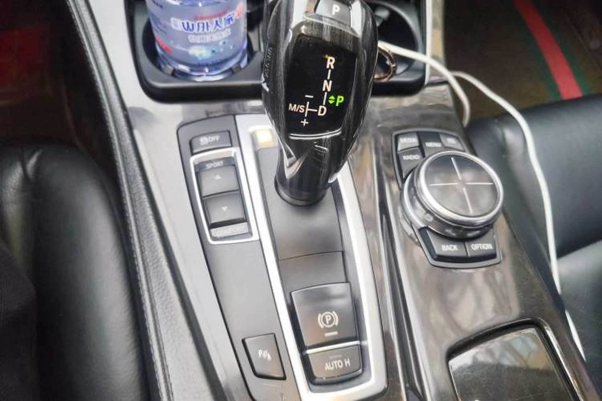 Used BMW 5 Series 2013 525Li Luxury Model Gear Lever