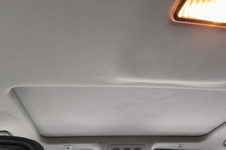 Used BMW 5 Series 2013 520Li Elegant Edition Headliner