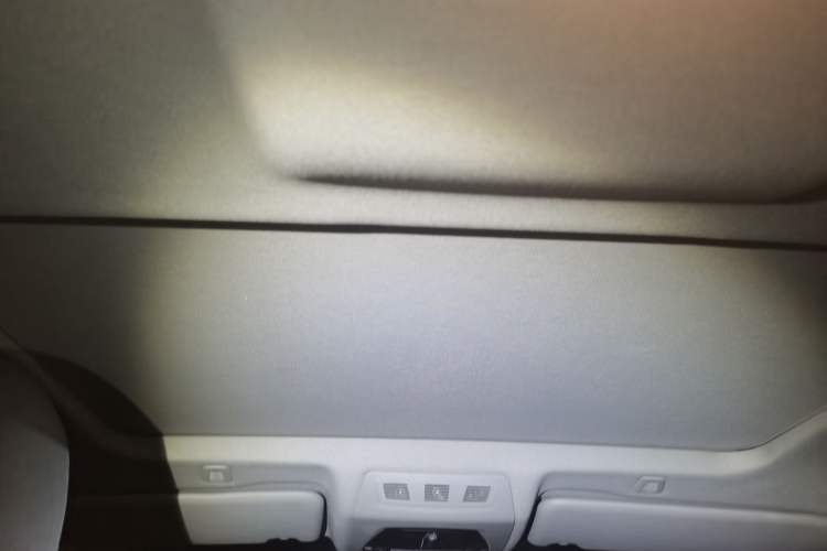 Used BMW 5 Series 2013 520Li Elegant Edition Headliner