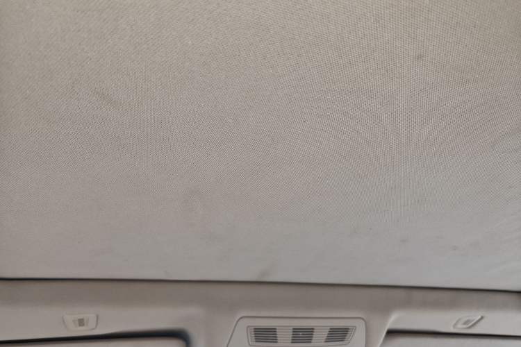 Used BMW 5 Series 2013 520Li Elegant Edition Headliner