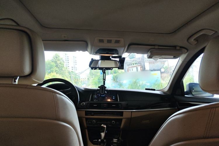 Used BMW 5 Series 2013 525Li Luxury Model Headliner