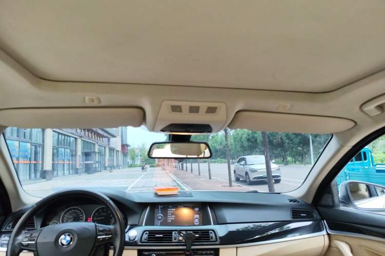Used BMW 5 Series 2013 520Li Elegant Edition Headliner