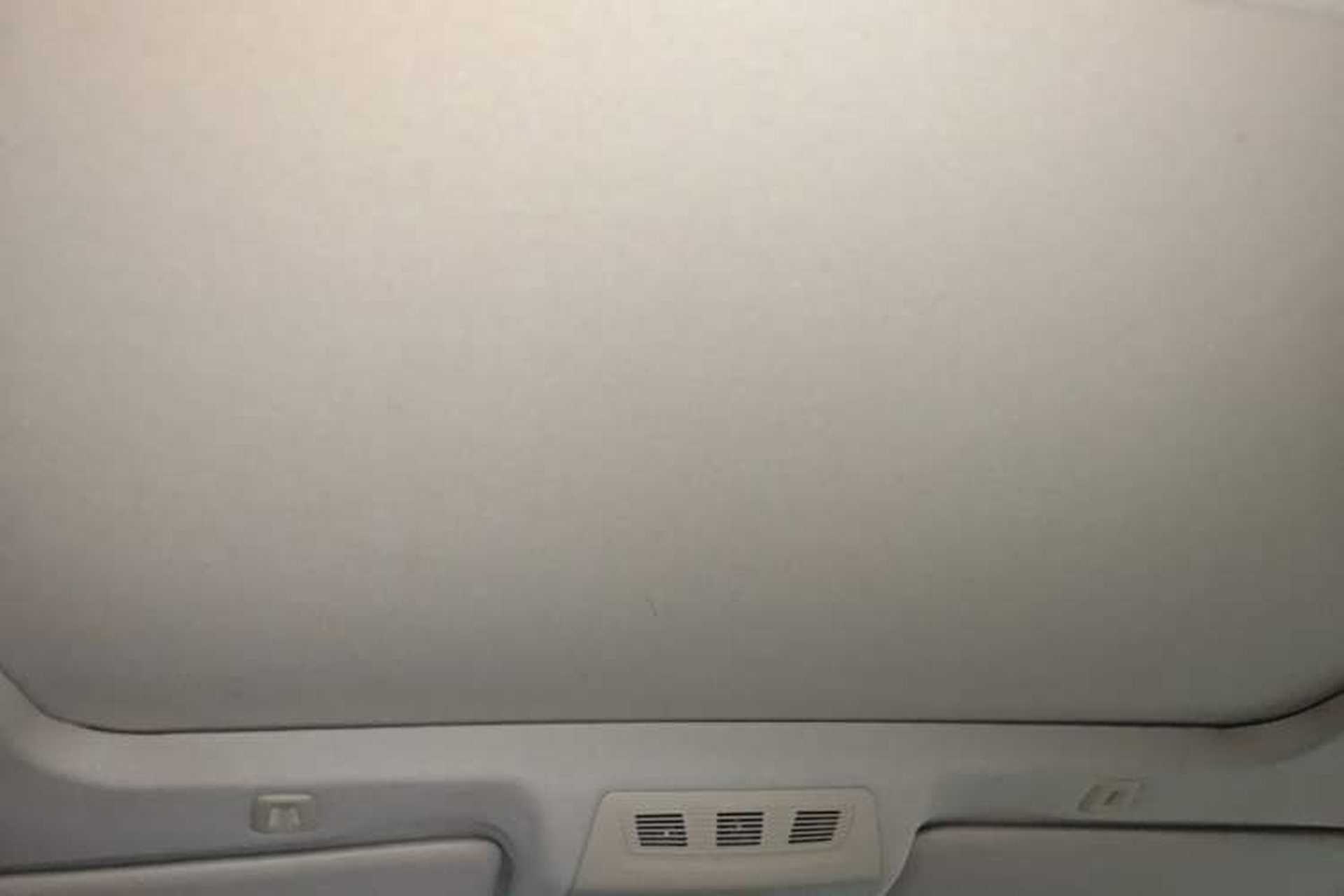 Used BMW 5 Series 2013 530Li Leading Model Headliner