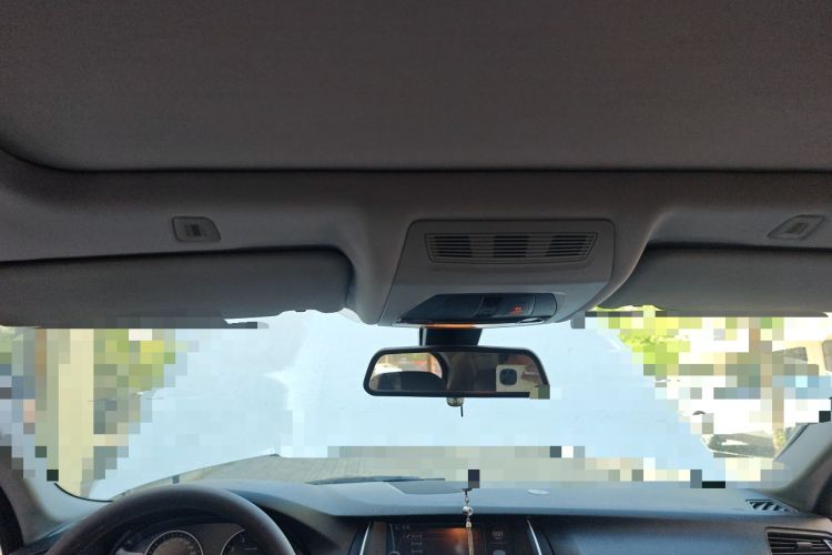 Used BMW 5 Series 2013 520Li Elegant Edition Headliner