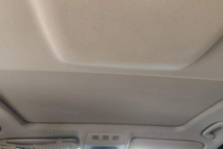 Used BMW 5 Series 2013 520Li Elegant Edition Headliner