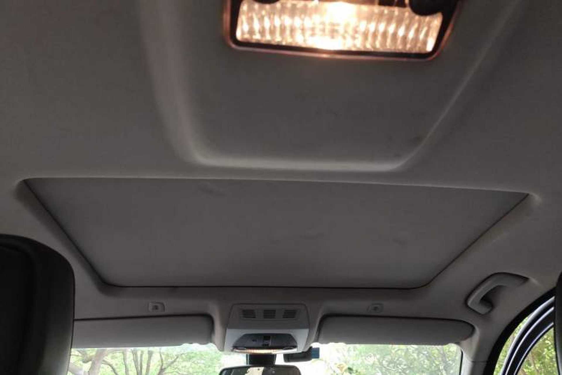 Used BMW 5 Series 2013 525Li Luxury Model Headliner