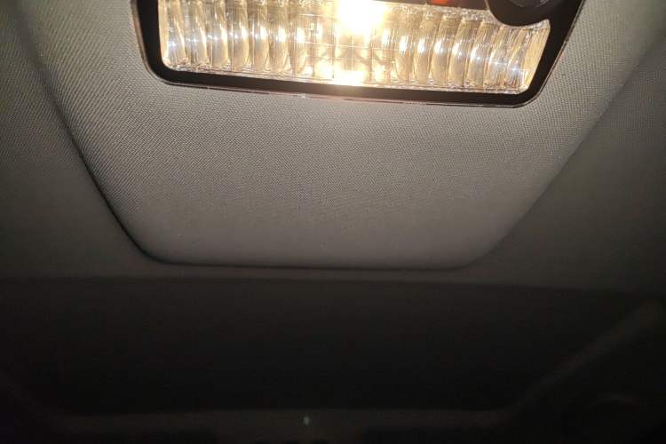Used BMW 5 Series 2013 520Li Elegant Edition Headliner