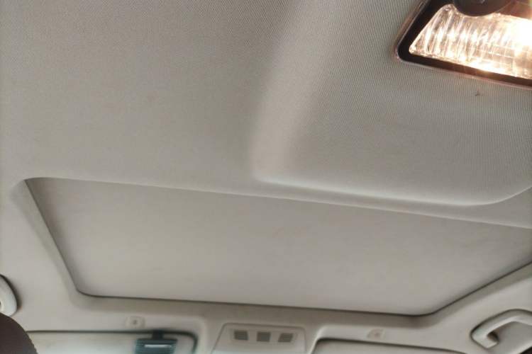 Used BMW 5 Series 2013 520Li Elegant Edition Headliner