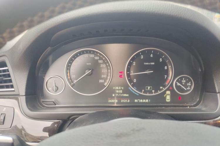 Used BMW 5 Series 2013 535Li Leading Model Instrument Cluster