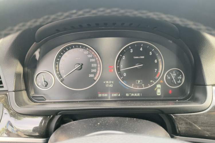 Used BMW 5 Series 2013 530Li Leading Model Instrument Cluster