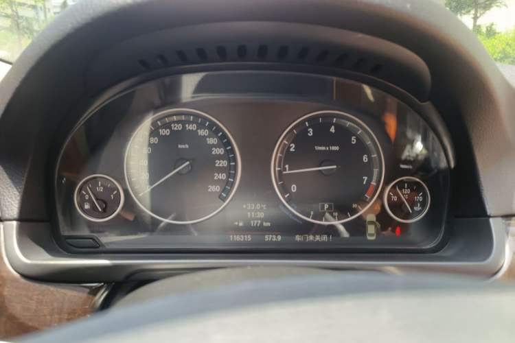 Used BMW 5 Series 2013 525Li Leading Model Instrument Cluster