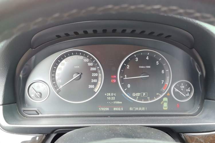 Used BMW 5 Series 2013 525Li Luxury Model Instrument Cluster