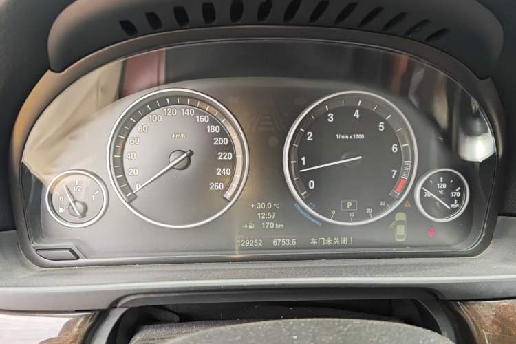 Used BMW 5 Series 2013 535Li Leading Model Instrument Cluster