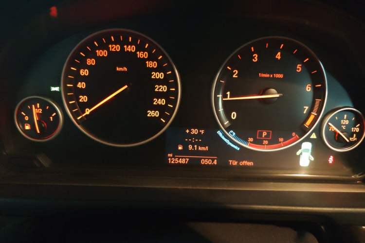 Used BMW 5 Series 2013 525Li Zhuole Edition Instrument Cluster