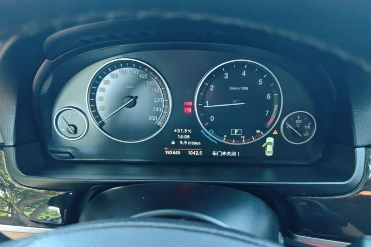 Used BMW 5 Series 2013 525Li Luxury Model Instrument Cluster