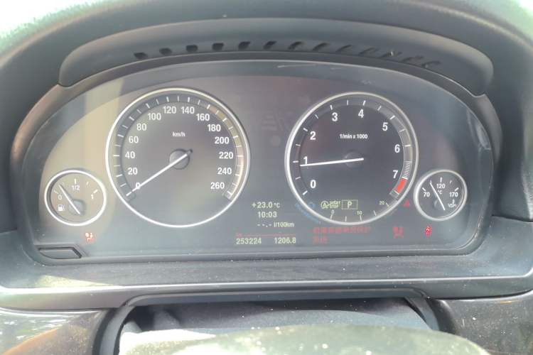 Used BMW 5 Series 2013 525Li Luxury Model Instrument Cluster