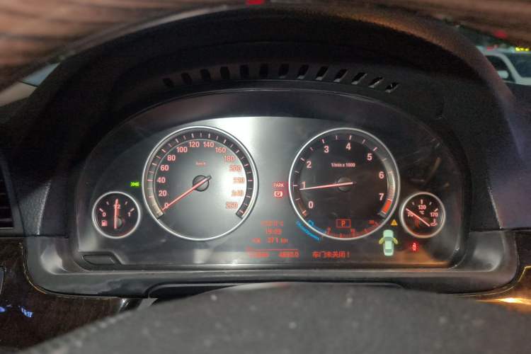 Used BMW 5 Series 2013 525Li Luxury Model Instrument Cluster