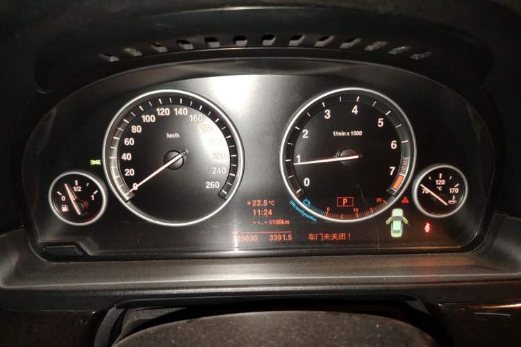 Used BMW 5 Series 2013 525Li Leading Model Instrument Cluster