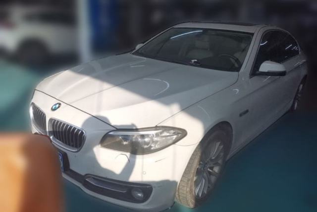 Used BMW 5 Series 2013 525Li Luxury Model