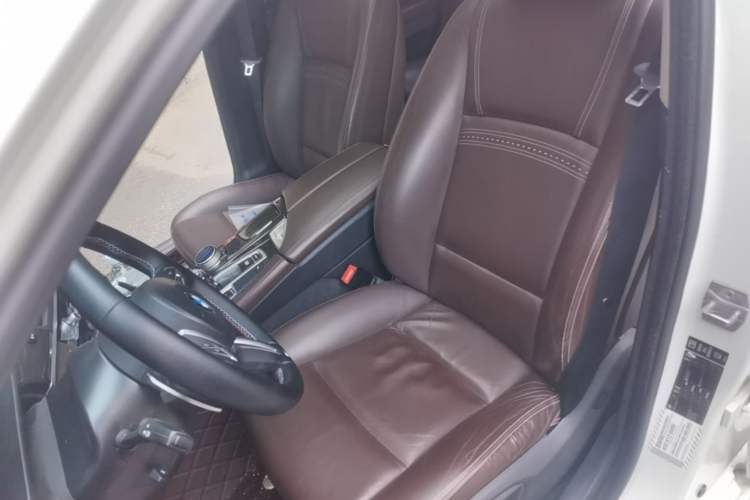 Used BMW 5 Series 2013 525Li Leading Model Left Front Seat