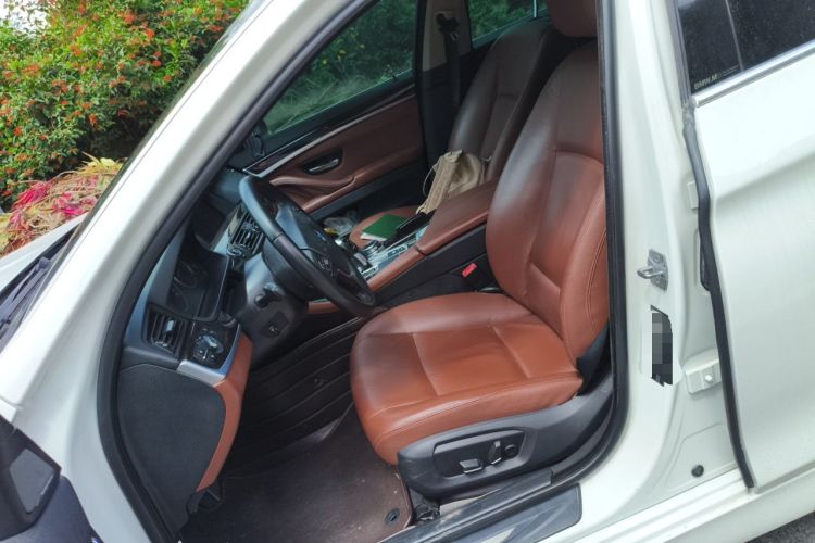 Used BMW 5 Series 2013 530Li Leading Model Left Front Seat