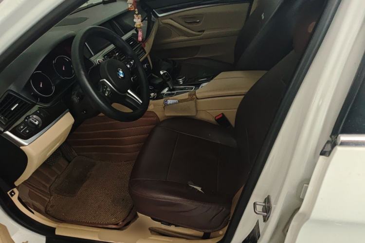 Used BMW 5 Series 2013 530Li Leading Model Left Front Seat