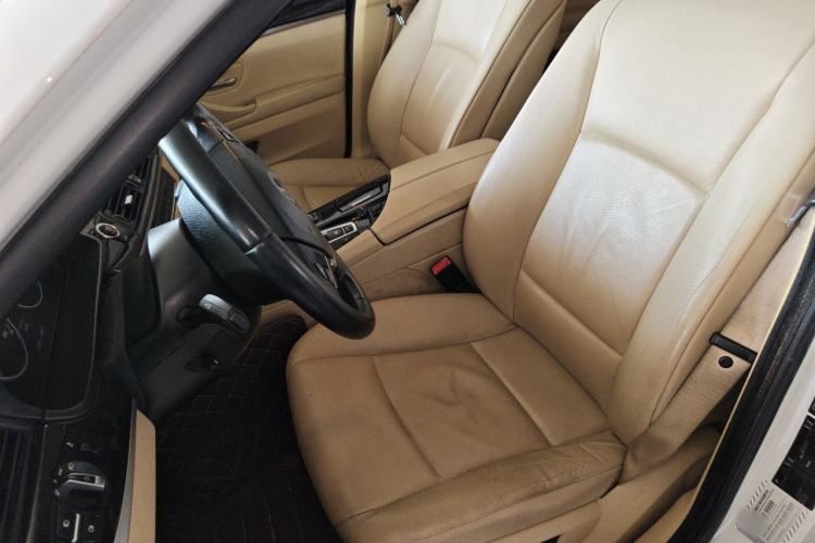 Used BMW 5 Series 2013 525Li Luxury Model Left Front Seat