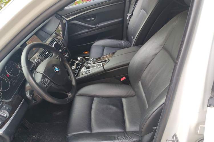 Used BMW 5 Series 2013 525Li Leading Model Left Front Seat