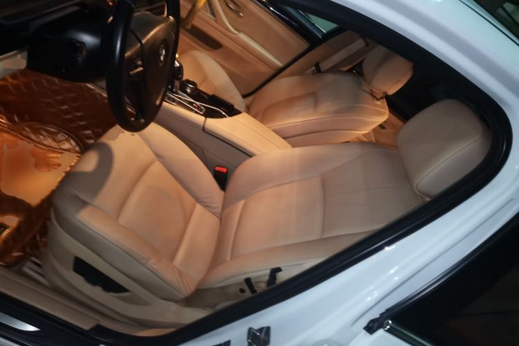 Used BMW 5 Series 2013 525Li Luxury Model Left Front Seat