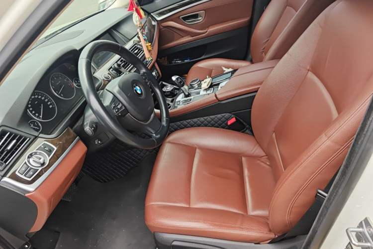 Used BMW 5 Series 2013 535Li Leading Model Left Front Seat
