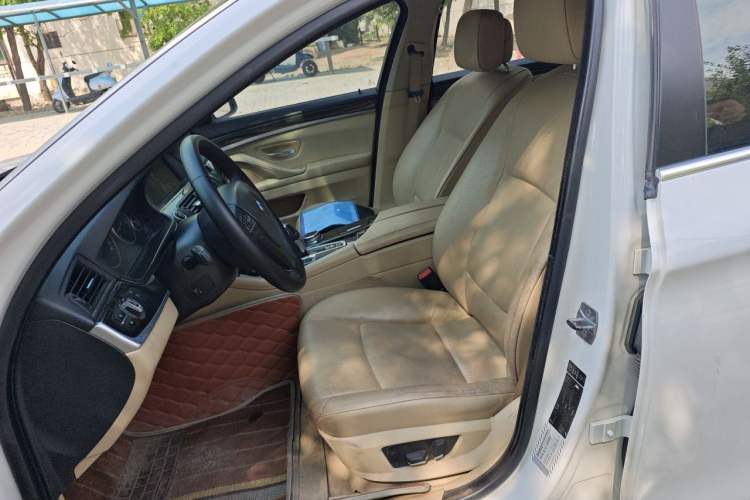 Used BMW 5 Series 2013 530Li Leading Model Left Front Seat