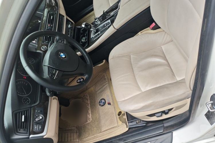 Used BMW 5 Series 2013 525Li Leading Model Left Front Seat
