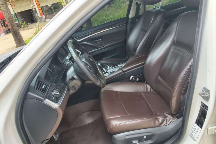 Used BMW 5 Series 2013 525Li Luxury Model Left Front Seat