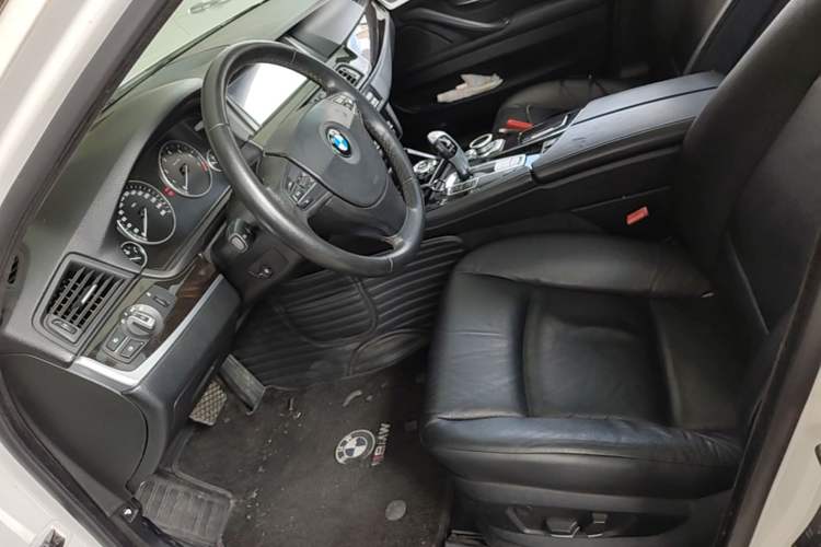 Used BMW 5 Series 2013 525Li Leading Model Left Front Seat