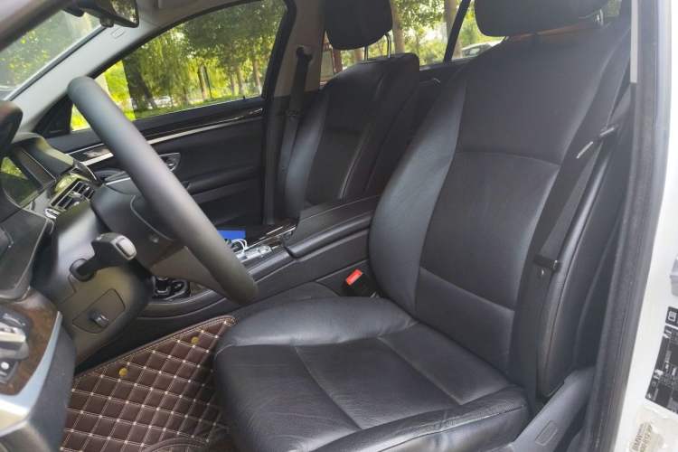 Used BMW 5 Series 2013 525Li Leading Model Left Front Seat