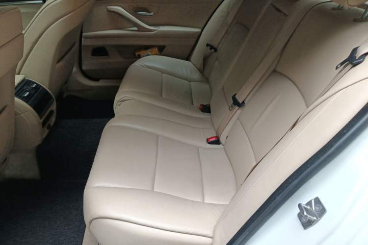 Used BMW 5 Series 2013 530Li Leading Model Left Rear Seat