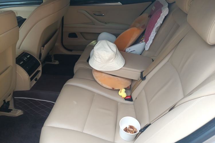 Used BMW 5 Series 2013 525Li Luxury Model Left Rear Seat