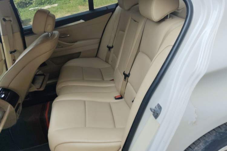 Used BMW 5 Series 2013 525Li Leading Model Left Rear Seat