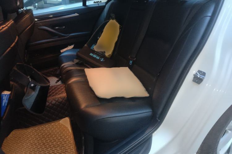Used BMW 5 Series 2013 525Li Luxury Model Left Rear Seat