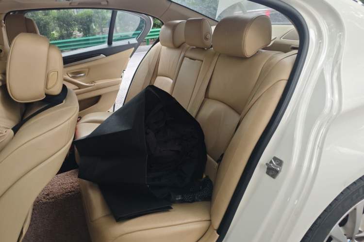 Used BMW 5 Series 2013 530Li Leading Model Left Rear Seat