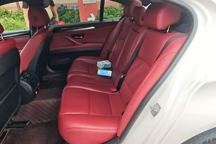 Used BMW 5 Series 2013 525Li Leading Model Left Rear Seat