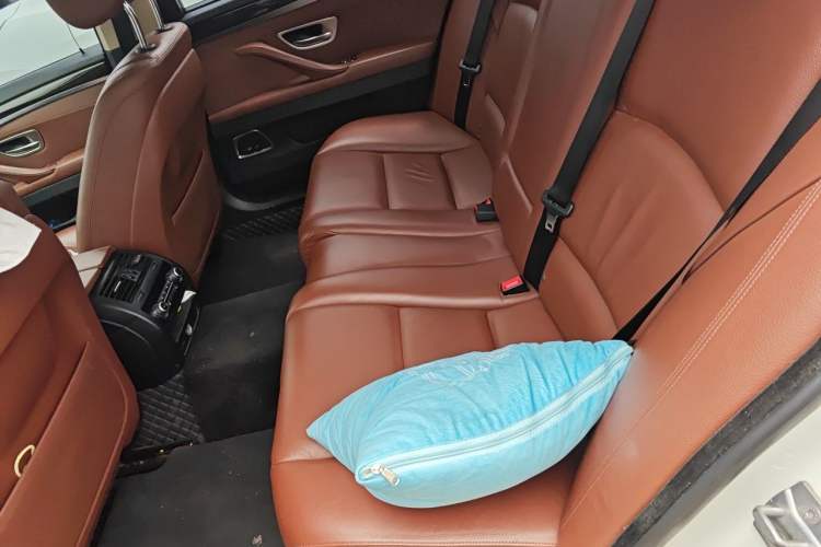 Used BMW 5 Series 2013 535Li Leading Model Left Rear Seat