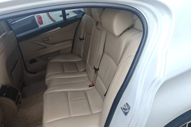 Used BMW 5 Series 2013 525Li Luxury Model Left Rear Seat