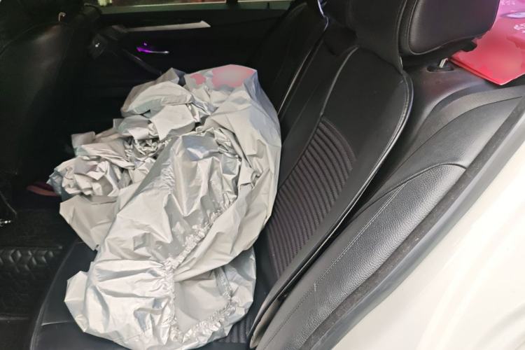 Used BMW 5 Series 2013 525Li Leading Model Left Rear Seat
