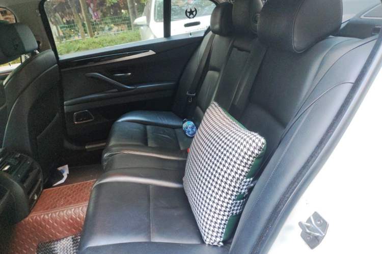 Used BMW 5 Series 2013 525Li Luxury Model Left Rear Seat