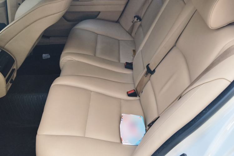 Used BMW 5 Series 2013 525Li Luxury Model Left Rear Seat