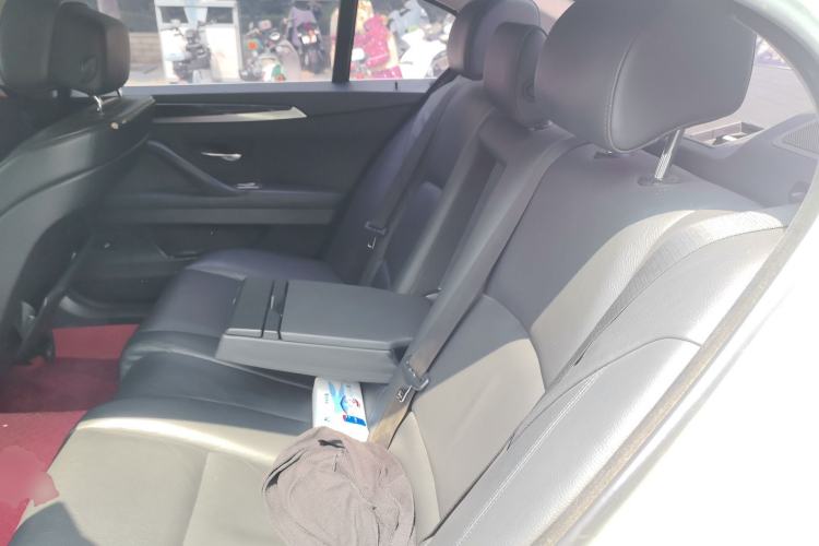 Used BMW 5 Series 2013 525Li Luxury Model Left Rear Seat