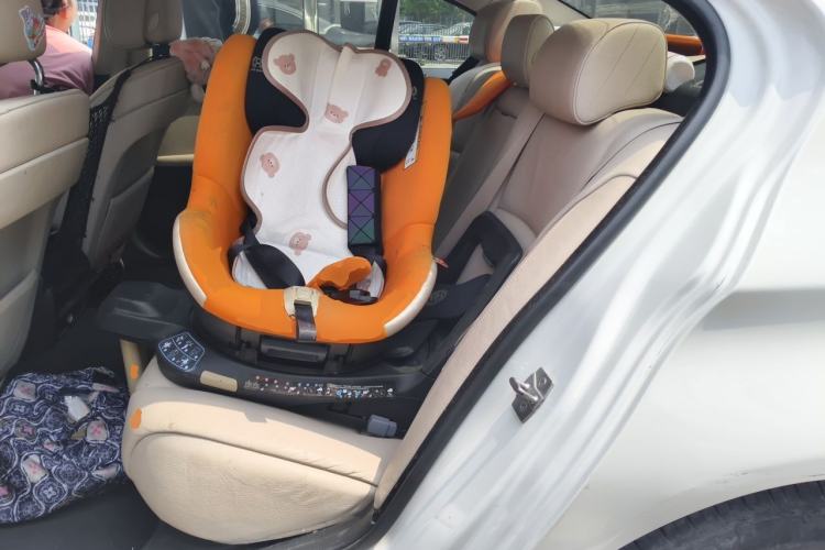 Used BMW 5 Series 2013 525Li Leading Model Left Rear Seat